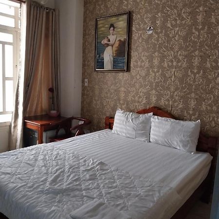 Khach San Thien Phuc Hotel Ho Chi Minh City Exterior photo